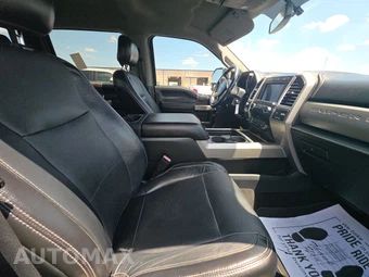 2018 Ford Super Duty F-250 Lariat Crew Cab Medium Bed - miniatura 8