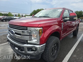 2018 Ford Super Duty F-250 Lariat Crew Cab Medium Bed