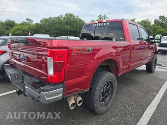 2018 Ford Super Duty F-250 Lariat Crew Cab Medium Bed - miniatura 4