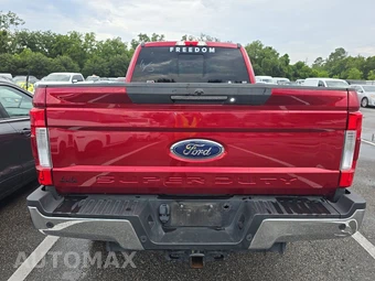 2018 Ford Super Duty F-250 Lariat Crew Cab Medium Bed - miniatura 5