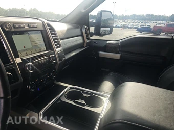 2018 Ford Super Duty F-250 Lariat Crew Cab Medium Bed - miniatura 11