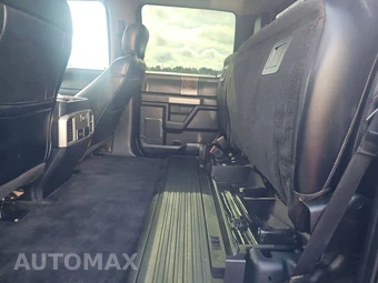 2018 Ford Super Duty F-250 Lariat Crew Cab Medium Bed - miniatura 13