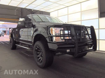 2018 Ford Super Duty F-250 Lariat Crew Cab Medium Bed - miniatura 3