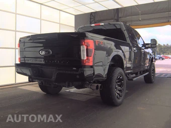 2018 Ford Super Duty F-250 Lariat Crew Cab Medium Bed - miniatura 4