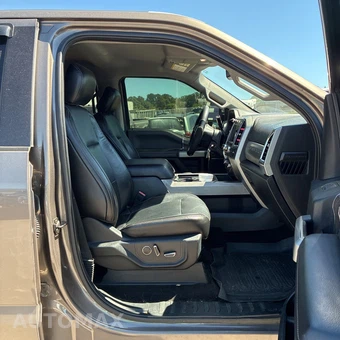 2018 Ford Super Duty F-250 Lariat Crew Cab Medium Bed - miniatura 16