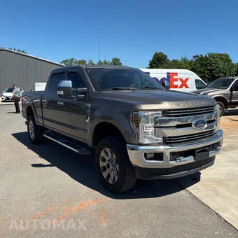 2018 Ford Super Duty F-250 Lariat Crew Cab Medium Bed - miniatura 6