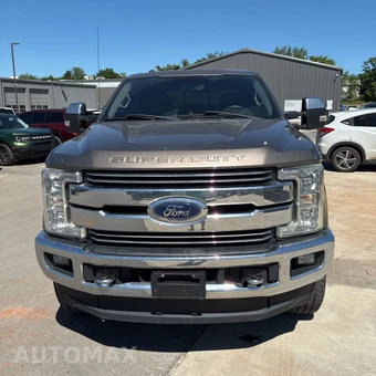 2018 Ford Super Duty F-250 Lariat Crew Cab Medium Bed - miniatura 7