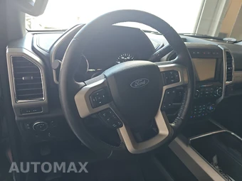 2018 Ford Super Duty F-250 Lariat Crew Cab Medium Bed - miniatura 10