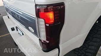 2018 Ford Super Duty F-250 Limited Crew Cab Medium Bed - miniatura 24
