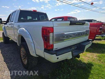 2018 Ford Super Duty F-250 Platinum Crew Cab Medium Bed - miniatura 2