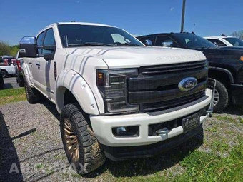 2018 Ford Super Duty F-250 Platinum Crew Cab Medium Bed - miniatura 4