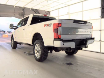 2018 Ford Super Duty F-250 Platinum Crew Cab Medium Bed - miniatura 6