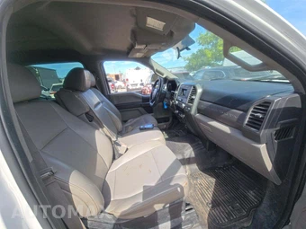 2018 Ford Super Duty F-250 XL Crew Cab Long Bed - miniatura 18