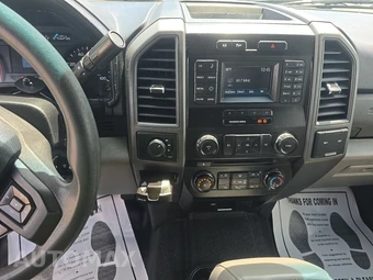 2018 Ford Super Duty F-250 XL Crew Cab Long Bed - miniatura 11