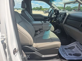 2018 Ford Super Duty F-250 XL Crew Cab Long Bed - miniatura 8