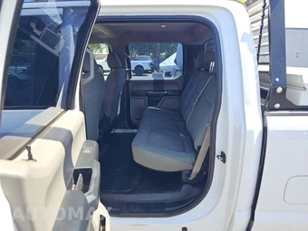 2018 Ford Super Duty F-250 XL Crew Cab Long Bed - miniatura 10