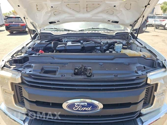 2018 Ford Super Duty F-250 XL Crew Cab Long Bed - miniatura 40