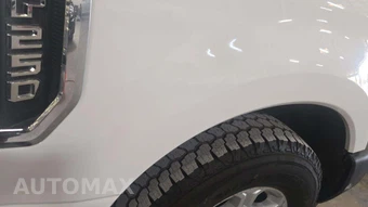2018 Ford Super Duty F-250 XL Crew Cab Long Bed - miniatura 30