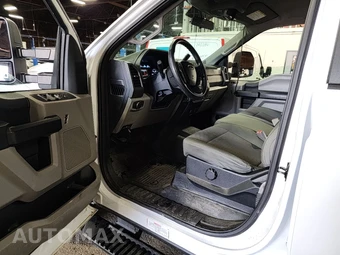 2018 Ford Super Duty F-250 XL Crew Cab Long Bed - miniatura 2