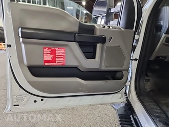 2018 Ford Super Duty F-250 XL Crew Cab Long Bed - miniatura 9