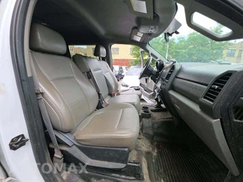 2018 Ford Super Duty F-250 XL Crew Cab Medium Bed - miniatura 18