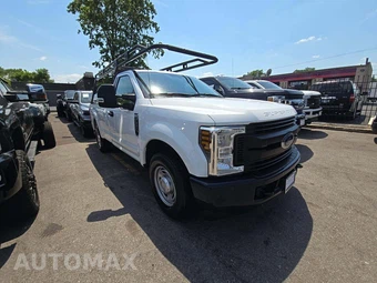 2018 Ford Super Duty F-250 XL Regular Cab Long Bed - miniatura 4