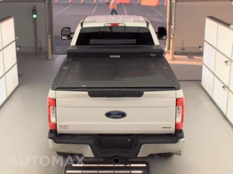 2018 Ford Super Duty F-250 XLT Crew Cab Long Bed - miniatura 5