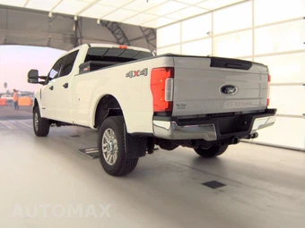 2018 Ford Super Duty F-250 XLT Crew Cab Long Bed - miniatura 6