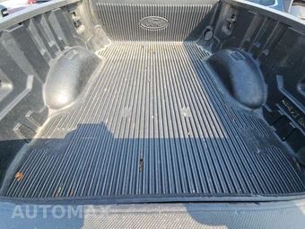 2018 Ford Super Duty F-250 XLT Crew Cab Medium Bed - miniatura 16