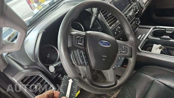 2018 Ford Super Duty F-250 XLT Crew Cab Medium Bed - miniatura 30