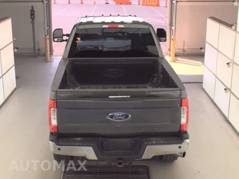 2018 Ford Super Duty F-250 XLT Crew Cab Medium Bed - miniatura 5
