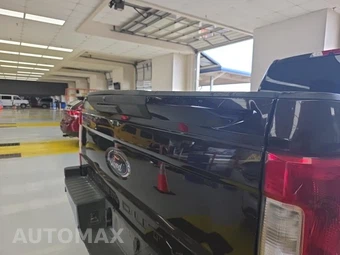 2018 Ford Super Duty F-250 XLT Crew Cab Medium Bed - miniatura 23