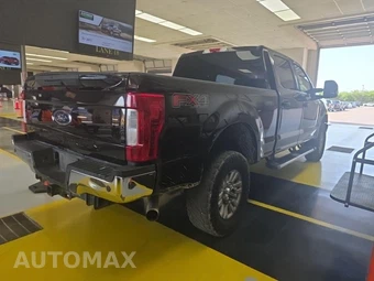 2018 Ford Super Duty F-250 XLT Crew Cab Medium Bed - miniatura 4
