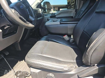 2018 Ford Super Duty F-250 XLT Crew Cab Medium Bed - miniatura 6