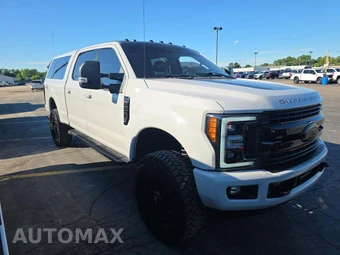 2018 Ford Super Duty F-250 XLT Crew Cab Medium Bed - miniatura 4