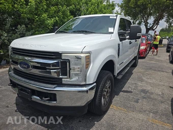 2018 Ford Super Duty F-250 XLT Crew Cab Medium Bed