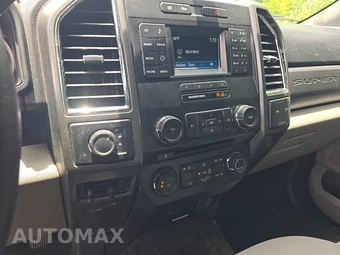 2018 Ford Super Duty F-250 XLT Crew Cab Medium Bed – miniatura 11