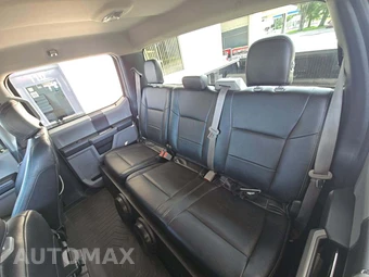 2018 Ford Super Duty F-250 XLT Crew Cab Medium Bed - miniatura 13
