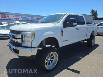 2018 Ford Super Duty F-250 XLT Crew Cab Medium Bed