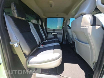 2018 Ford Super Duty F-250 XLT Crew Cab Medium Bed - miniatura 16