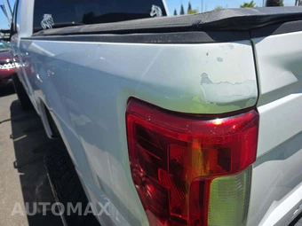 2018 Ford Super Duty F-250 XLT Crew Cab Medium Bed - miniatura 21