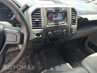 2018 Ford Super Duty F-350 Cab Chassis XL Crew Cab - miniatura 11