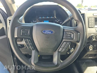 2018 Ford Super Duty F-350 Cab Chassis XL Crew Cab DRW - miniatura 10