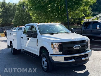 2018 Ford Super Duty F-350 Cab Chassis XL Crew Cab DRW - miniatura 2