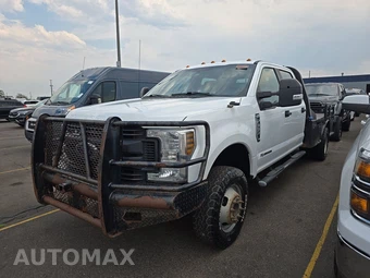 2018 Ford Super Duty F-350 Cab Chassis XL Crew Cab DRW - miniatura 15