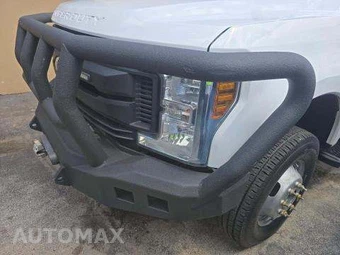 2018 Ford Super Duty F-350 Cab Chassis XL Crew Cab DRW - miniatura 20