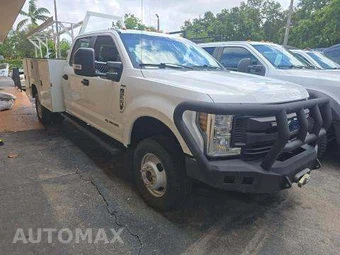 2018 Ford Super Duty F-350 Cab Chassis XL Crew Cab DRW - miniatura 4