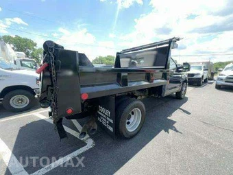 2018 Ford Super Duty F-350 Cab Chassis XL DRW - miniatura 3