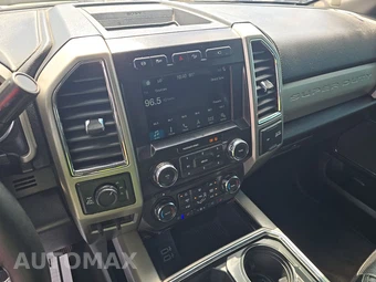 2018 Ford Super Duty F-350 Lariat Crew Cab Long Bed - miniatura 11