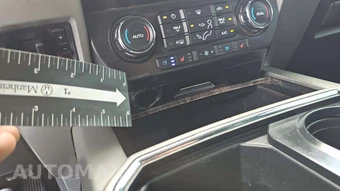 2018 Ford Super Duty F-350 Lariat Crew Cab Long Bed - miniatura 35
